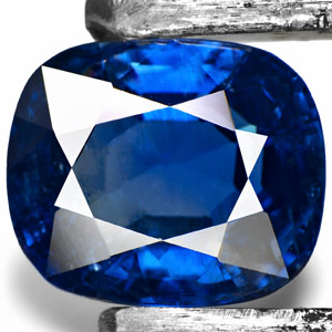 5.25-Carat Eye-Clean Unheated Cornflower Blue Sapphire (GIA)